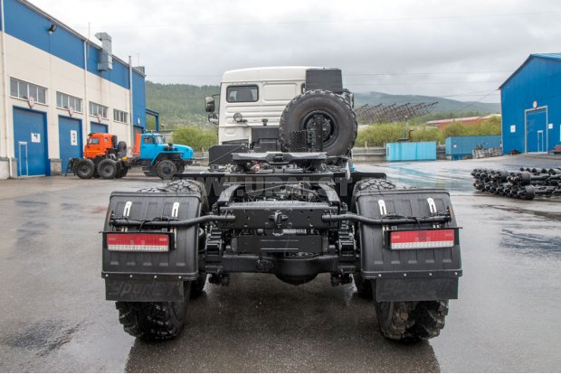 Седельный тягач Камаз 43118 УСТ-5453