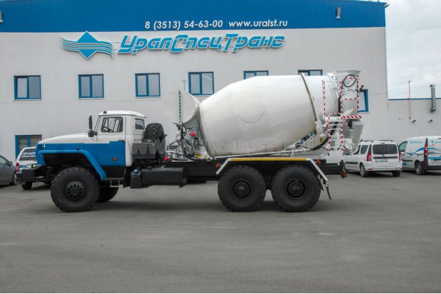 Автобетоносмеситель АБС 6АП-У УСТ 54536G Урал 4320-60Е5, утепление