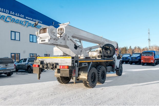 Автокран КС 55732-25-28 "Челябинец" Урал 4320-72Е5
