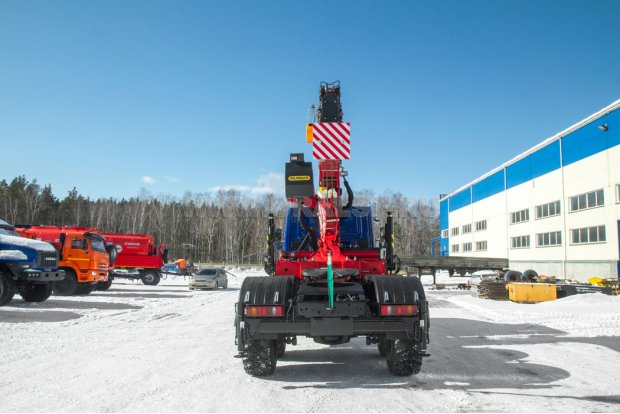Седельный тягач с КМУ ИТ-200 (тросовый) УСТ 5453 Урал NEXT 4320-72, сдвоен. кабина