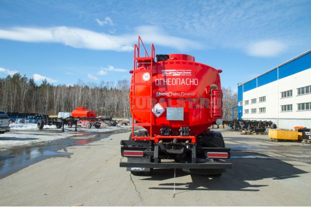 Автотопливозаправщик АТЗ 17-3Б УСТ 5453 Камаз 65115-50