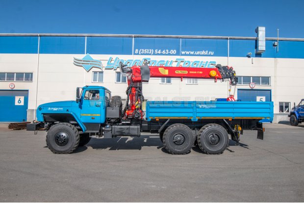 Автомобиль бортовой с КМУ ИТ-150 (тросовый) УСТ 54532Е Урал 4320-60Е5