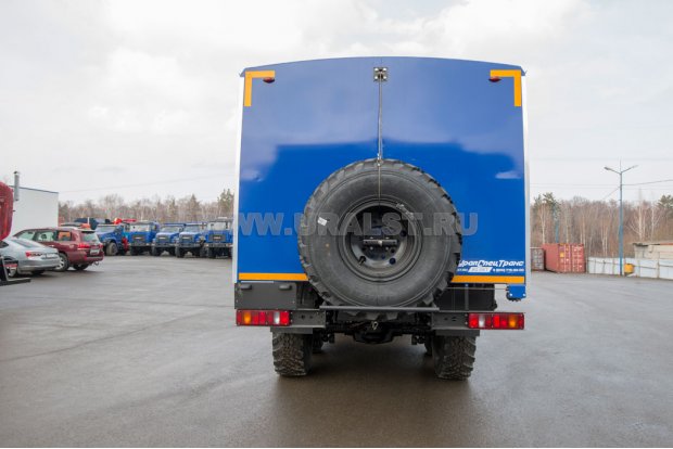 Автобус вахтовый Урал NEXT 3255-5013-73Е5