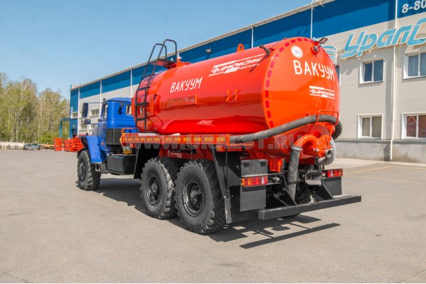 Автоцистерна вакуумная коммунальная МВ-10Т КО УСТ 5453 Урал 4320-1912-40