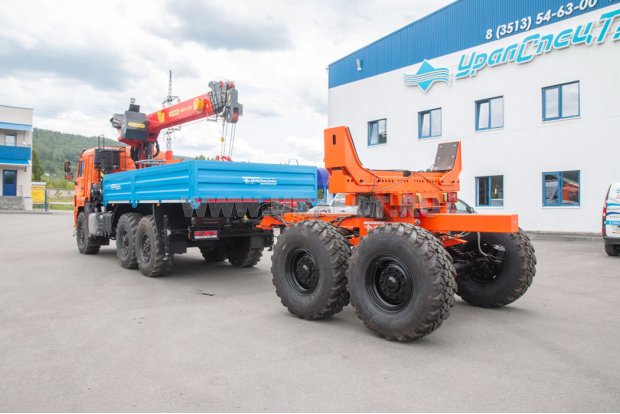 Автомобиль бортовой Камаз 43118-50 с КМУ ИТ-150