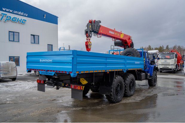 Бортовой автомобиль с КМУ ИТ-150 (тросовый) УСТ 5453 Урал 4320-1951-60