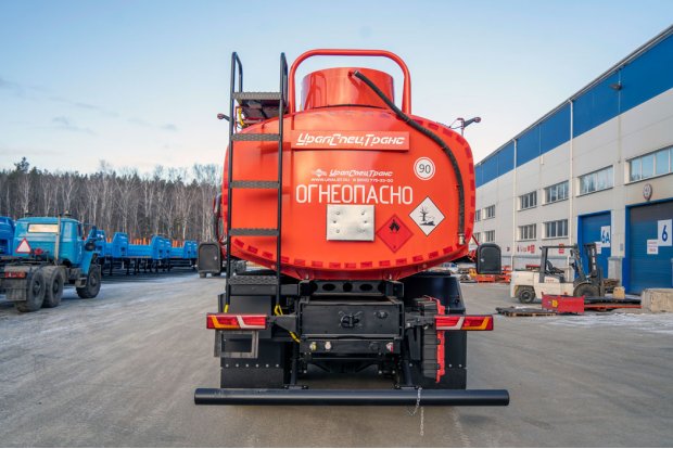  АТЗ-15 УВТ-40, УСТ 5453, SHACMAN (ШАКМАН) SX32586V385 6х6