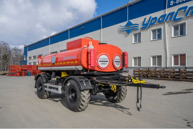 Прицеп цистерна для ГСМ ПЦ 10-21 УСТ 9465 425/85 R21
