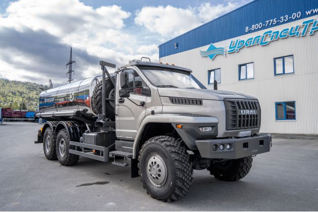 Автоцистерны для питьевой воды  АЦПТ-10НО УСТ 5453 Урал NEXT 4320-6951-74 насос, обогрев, нерж/нерж