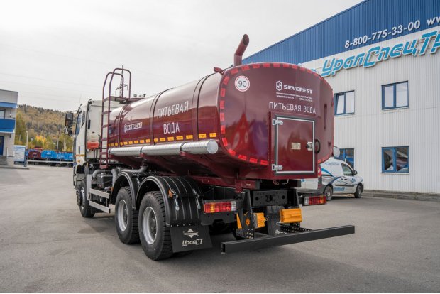 Автоцистерна для питьевой воды АЦПТ-10НО FAW 3250 (6х6) нерж/ЛКП