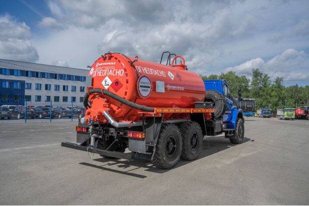 Автоцистерна вакуумная нефтепромысловая АКН-10 КО Урал NEXT 4320-72,ДОПОГ, УВЭОС