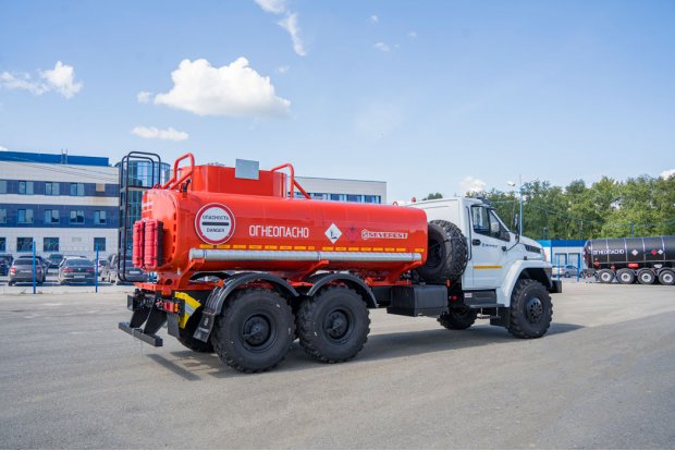 Автотопливозаправщик АТЗ-11Б УСТ 5453 Урал NEXT 4320
