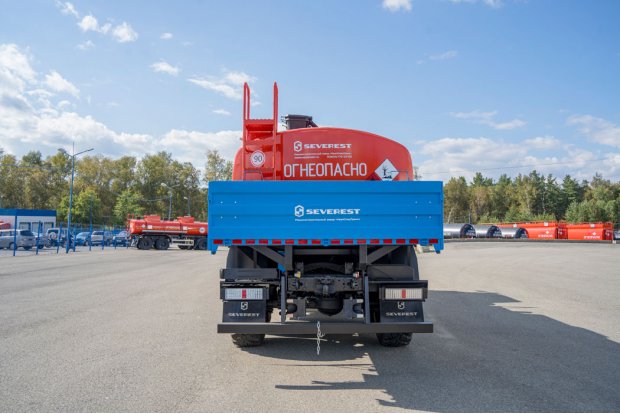 Контейнеровоз УСТ 5453 Камаз 43118 сп.м.