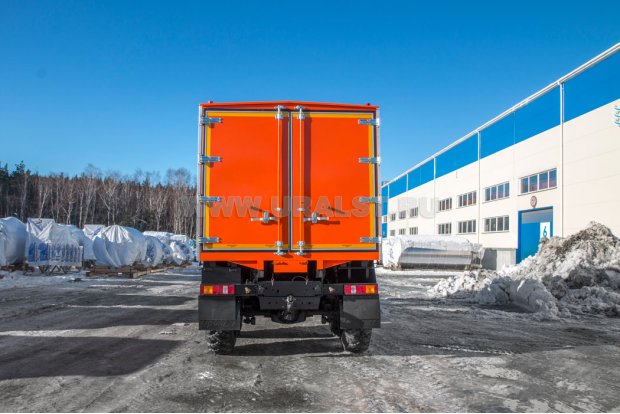 Автомобиль для взрывчатых веществ УСТ 5453 Урал 4320-1151-73