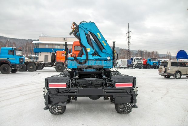 Седельный тягач Камаз 43118-46 (53504, 44108) с КМУ ИМ-180