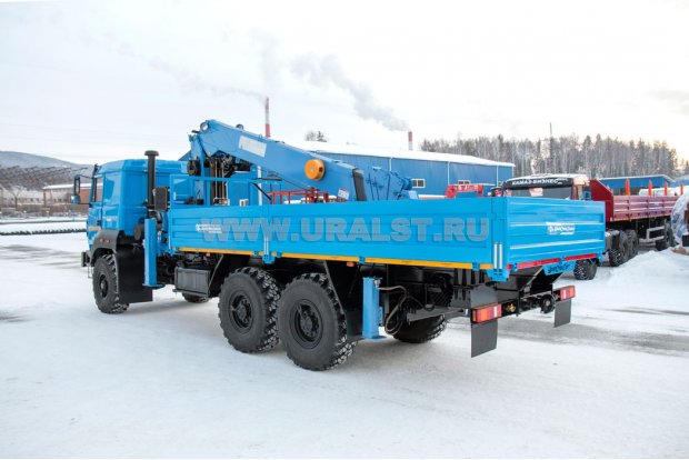 Автомобиль бортовой Урал 4320-82М с краном-манипулятором DONGYANG SS2036