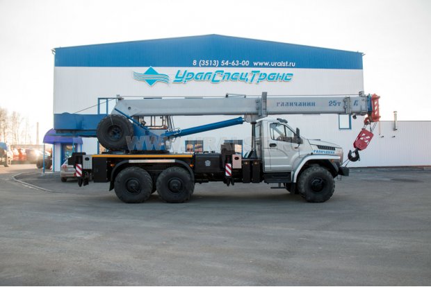 Автокран КС-55713-3Л-1 "Галичанин" Урал 4320 NEXT