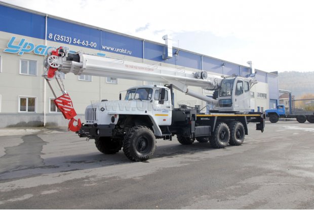 Автокран КС 55732 33м"Челябинец" Урал 4320-72