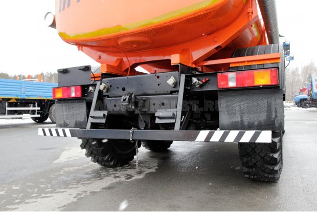 АТЗ-7,5 Урал 4320Е5