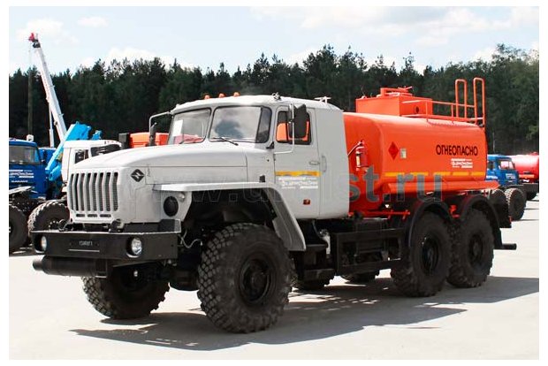 АТЗ-7,5 Урал 5557Е5 сп.м.