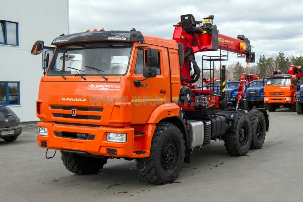 Седельный тягач с КМУ ИТ-150 (тросовый) УСТ 5453 Камаз 43118-50