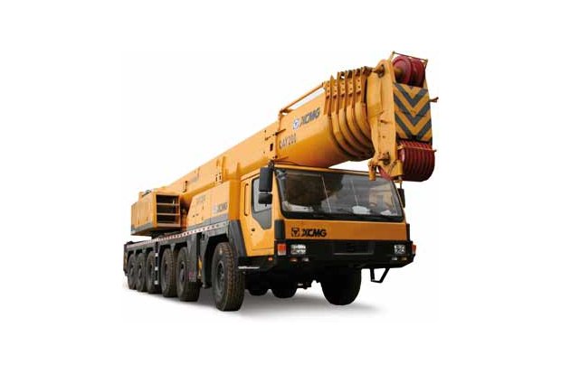 Автокран QAY200