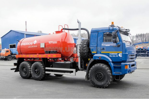 Автоцистерна вакуумная для нефтепродуктов АКН-10 PNR УСТ 5453 Камаз 43118-RR (CUMMINS) сп.м., доработка под ДОПОГ
