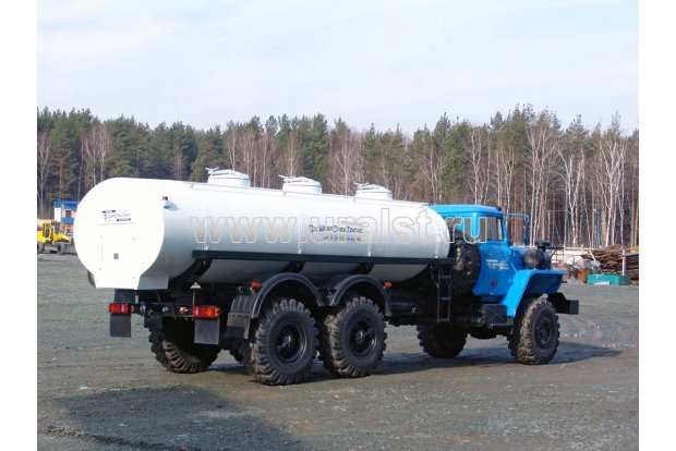 АЦПТ-9,5 3 отсека, насос, Урал 4320Е5