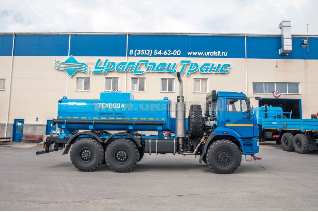 Автоцистерна для технической воды АЦВ-10 УСТ 5453 Камаз 43118-50 с полив. рейкой