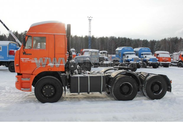 Седельный тягач Камаз 6460-26003-73