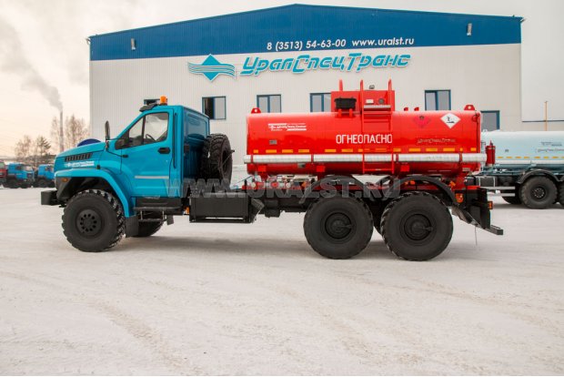 Автоцистерна бензовоз АЦ-10 УСТ 5453 Урал NEXT 4320-6951-72 с насосом доработка под ДОПОГ