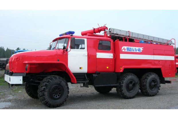 АЦП-6/6-40 Урал 5557-1151-60Е5 в задн. отсеке