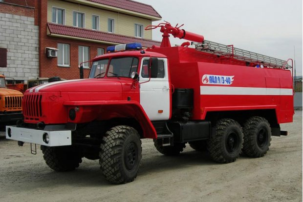 АЦП-9/3-40 Урал 55571