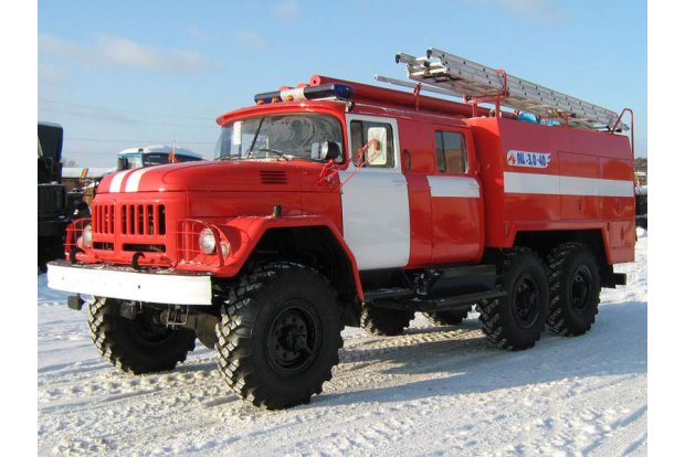 АЦ-3,0-40 Амур 531340 в кабине