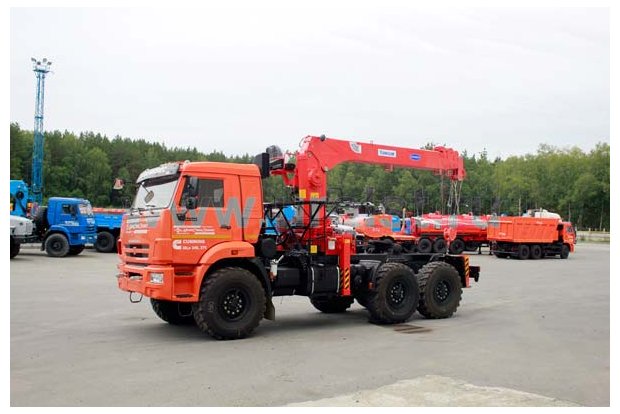 Седельный тягач с КМУ KS-1256G-II (тросовый) УСТ 5453 Камаз 44108 (CUMMINS)