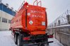 Заднее расположение лестницы для подъема на площадку обслуживания цистерны