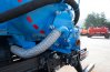 Люк приема с обогревом лючка выхлопными газами