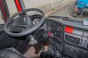 Приборная панель в кабине водителя