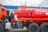 Лестница на площадку обслуживания люка цистерны