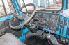 Приборная панель в кабине водителя