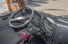 Приборная панель в кабине водителя