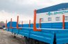 Бортовая платформа с раздвижными кониками