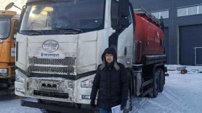 Купил автотопливозаправщик АТЗ 17-2Б УВТ-40 FAW 3250 (6х6) КБ 3675 ДОПОГ