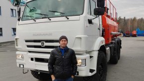 Купил автотопливозаправщик АТЗ-11-2Б Камаз 43118 ДОПОГ, УВЭОС