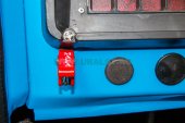 Выключатель массы IP65 в кабине автомобиля Урал