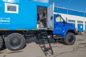 Боковой вход в отсек выдачи пищи