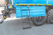 Откидная лестница на борту