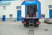 Дверь входная двухстворчатая