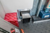 Воздуховод в ремонтный отсек