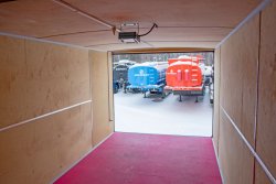 Отсек для перевозки ВВ с отделкой из жаропрочных и огнестойких материалов